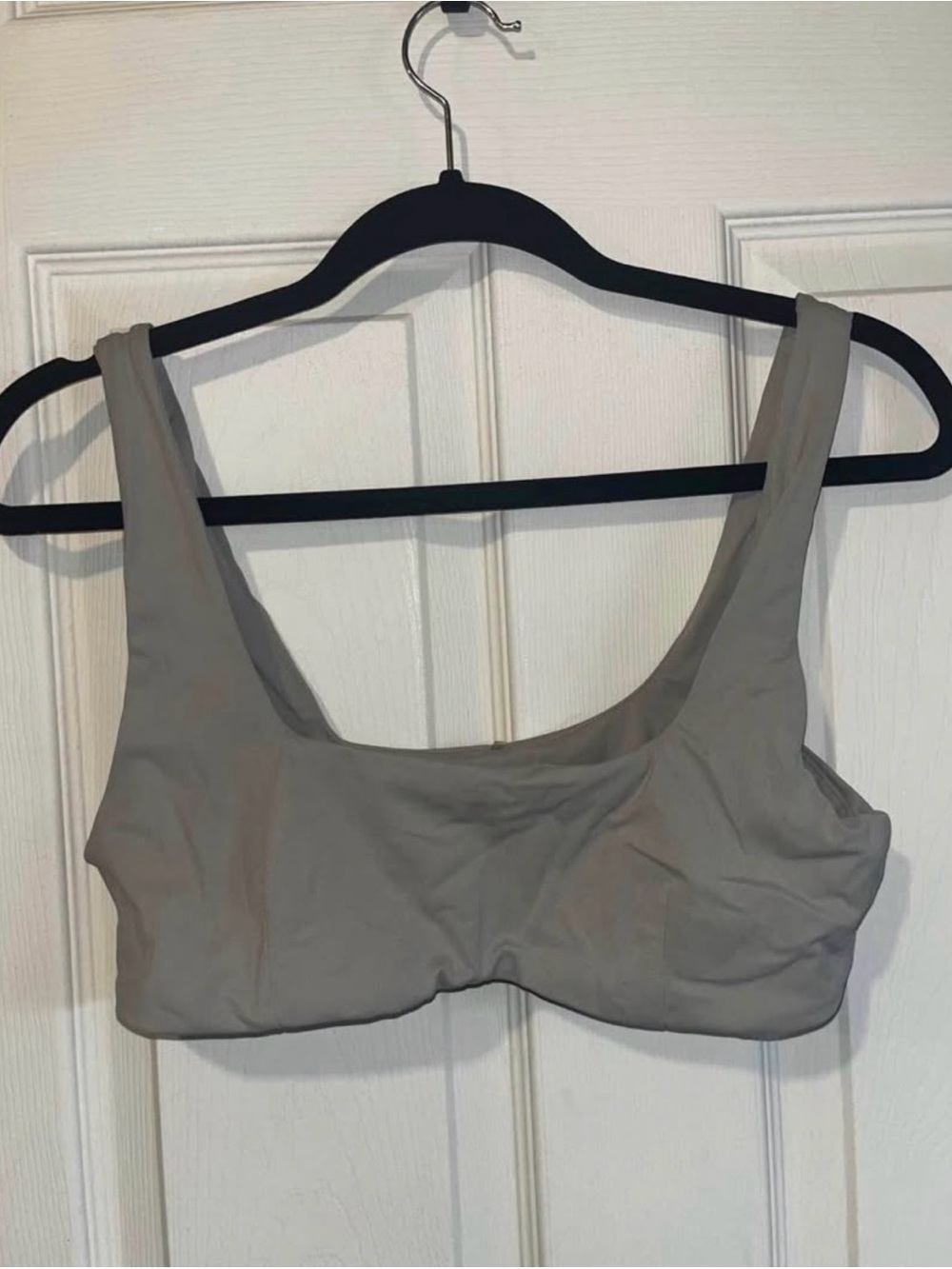 Dynamite Scoop Neck Crop Bralette in Light Taupe